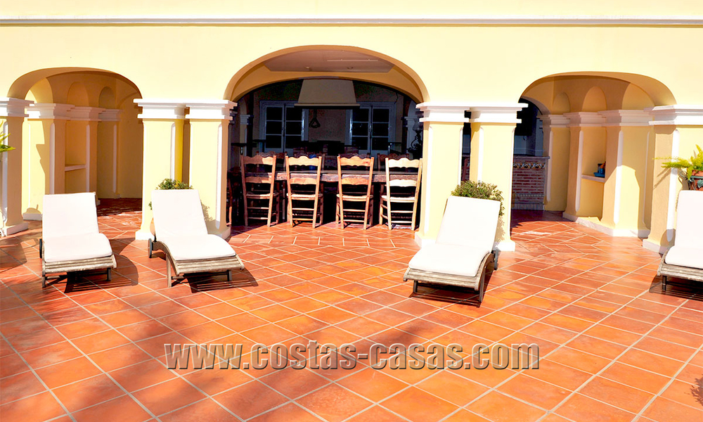 Chateau classique de style mansion villa à vendre dans Nueva Andalucía, Marbella 22701
