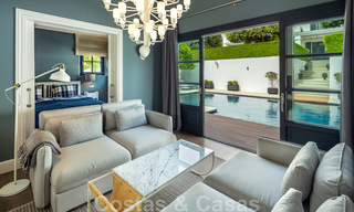 Large mansion moderne de style provençale à vendre sur la Mille d' Or à Marbella 36553 