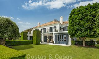 Large mansion moderne de style provençale à vendre sur la Mille d' Or à Marbella 36554 