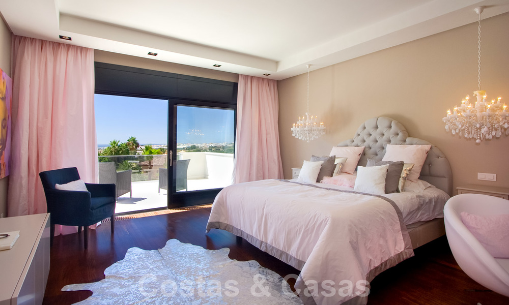 Impressionnante villa contemporaine de luxe avec appartement d'invités à vendre dans la vallée du Golf de Nueva Andalucia, Marbella 22594