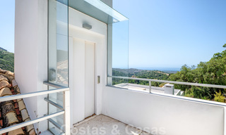 À vendre: Villa contemporaine à Marbella - Benahavis avec vue sur mer 25950 