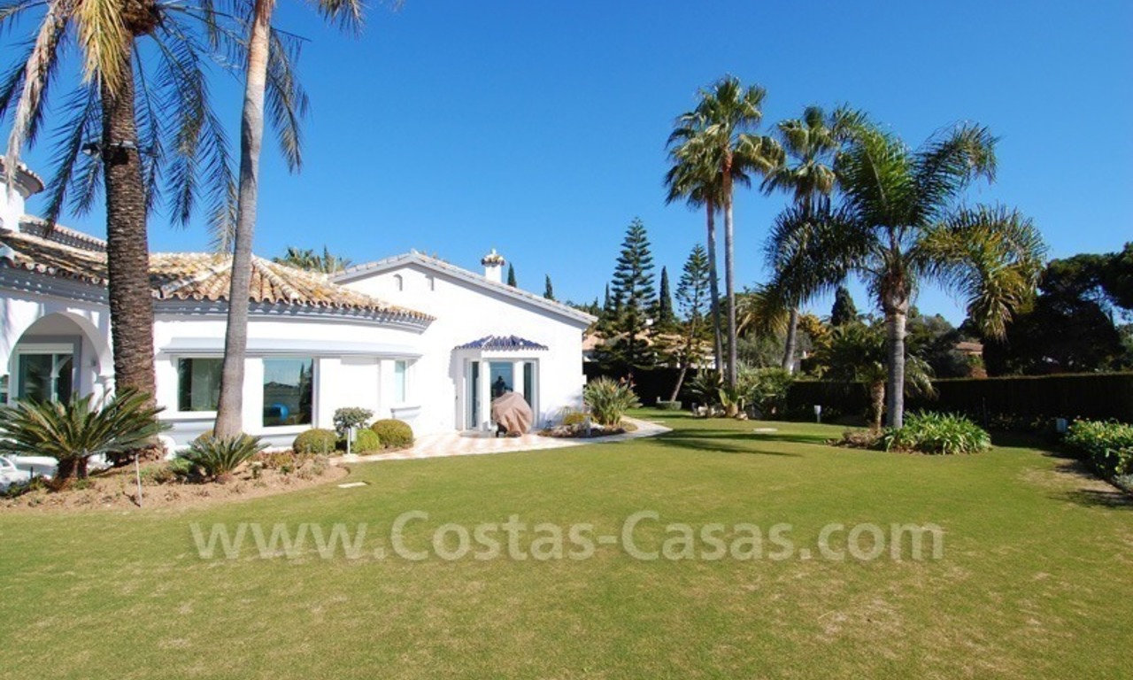 Magnifique villa de style contemporaine à vendre à Marbella 1