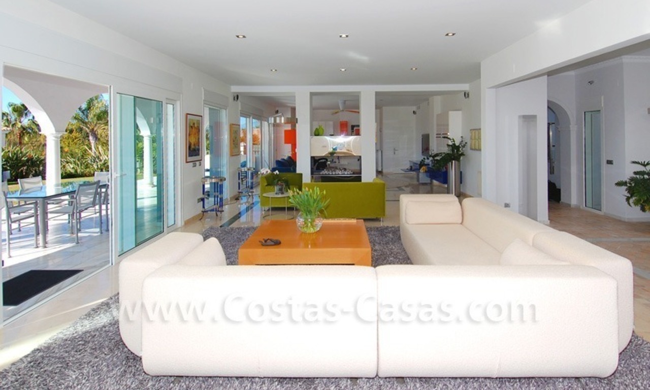 Magnifique villa de style contemporaine à vendre à Marbella 11