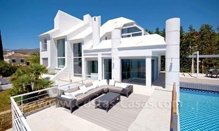 Villa moderne en première ligne de golf à vendre dans Nueva Andalucía - Marbella 1