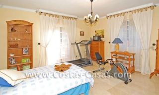 Vente urgente! Villa de style andalou à acheter dans Nueva Andalucía - Marbella 18