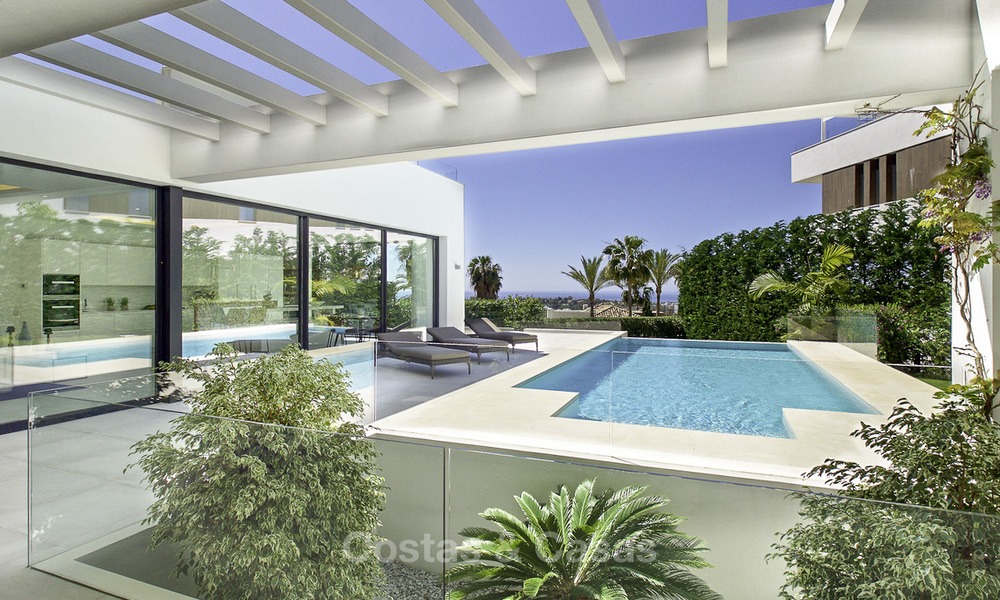 Nouvelles villas de conception moderne de luxe à vendre, Marbella - Benahavis, vues golf et mer 13538