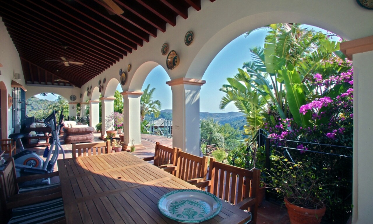 Villa de luxe à vendre dans un complexe de golf dans la zone de Marbella - Benahavis 4