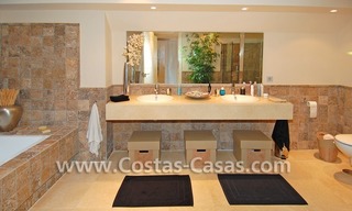 Penthouse moderne de luxe en première ligne de golf dans un complexe de 5 étoiles dans la zone de Benahavis - Estepona - Marbella 23