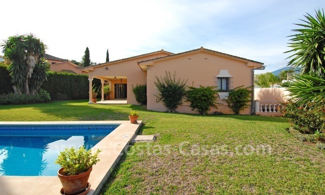 Villa andalouse à vendre dans Nueva Andalucía - Puerto Banús - Marbella 1