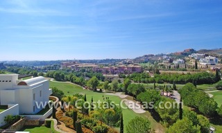  Penthouse de luxe de style moderne à vendre dans un complexe de golf de 5 étoiles, Benahavis - Estepona - Marbella 0