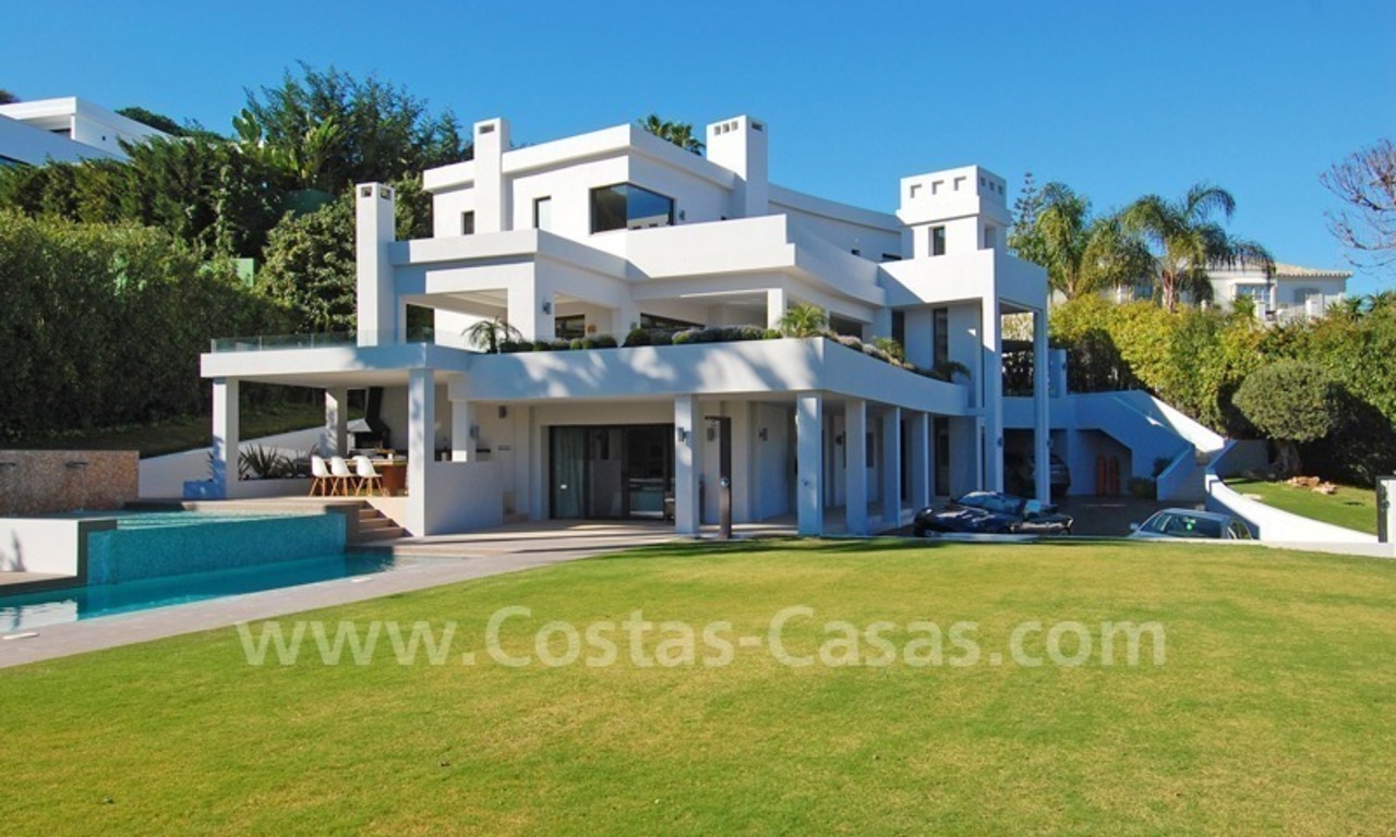Villa de style moderne à vendre dans Nueva Andalucía - Marbella 6