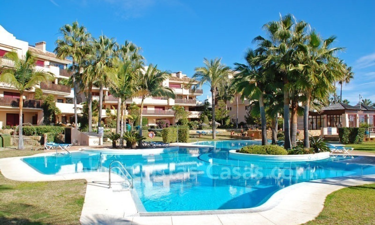 Appartement de luxe en première ligne de plage à vendre sur la nouvelle Mille d’ Or entre Puerto Banus - Marbella et le centre d'Estepona 18