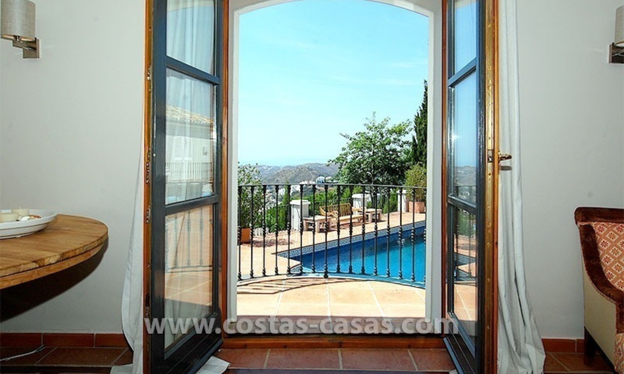 Villa rustique de luxe à acheter dans la zone de Marbella - Benahavis 19