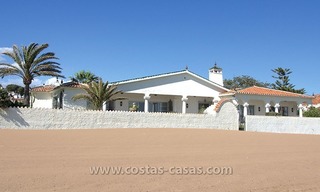 À vendre: Villa en première ligne de plage à Marbella 1