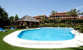 Opportunité! Appartement de luxe à vendre, avec vue sur la mer, complexe en première ligne de golf à Marbella - Benahavis 13