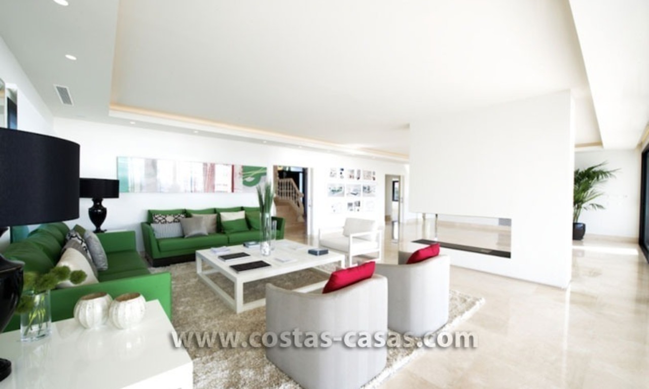Bonne affaire ! Villa moderne de style andalou en vente à Sierra Blanca - Marbella 3