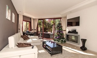 Appartement avec jardin de luxe à vendre, complexe en première ligne de plage, Nouvelle Mille d’Or, Marbella - Estepona 1