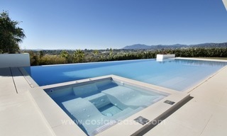 Nouvelle Villa moderne à vendre sur la Mille d’Or à Marbella 3