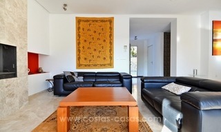 Excellente affaire !! Villa moderne à vendre à Elviria, Marbella Est 23
