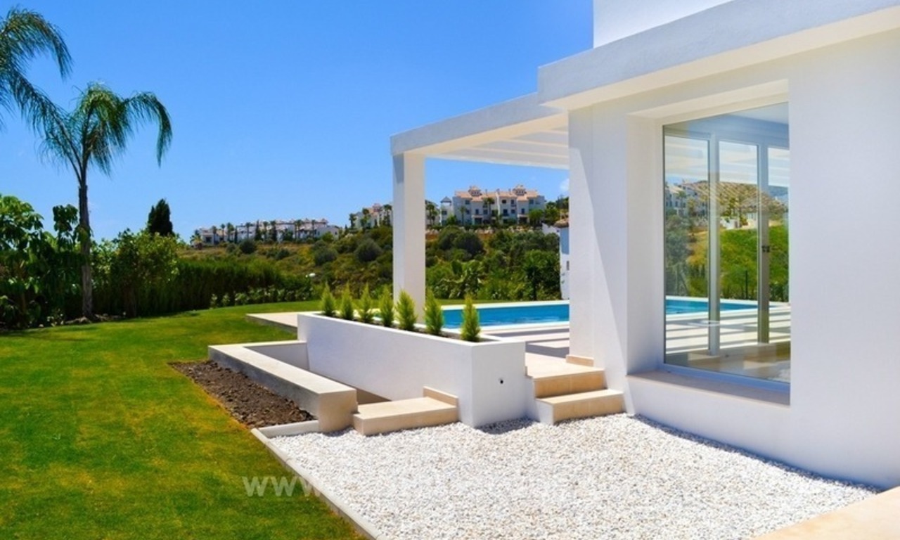 Villa moderne nouvellement construite à vendre, Marbella - Benahavis - Estepona 4