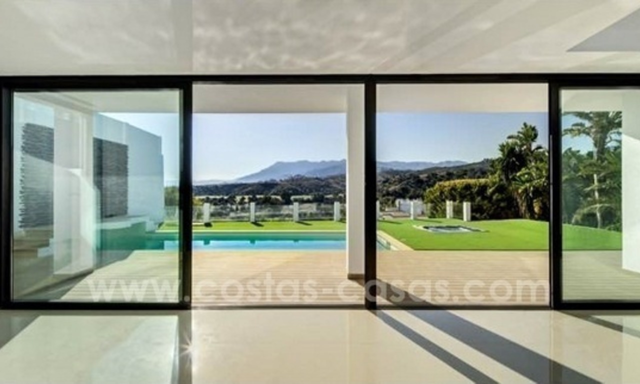 Villa moderne nouvellement construite à vendre dans l'Est de Marbella 4
