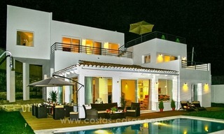 Villa à vendre contemporaine avec une superbe vue panoramique sur la mer à Marbella 22