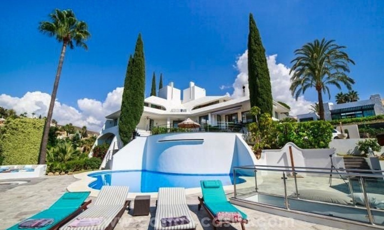 Villa de design près du Golf à vendre à Nueva Andalucía, Marbella 0