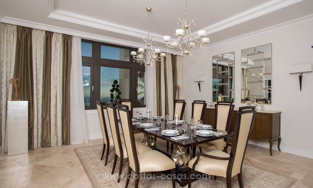 Magnifique villa de luxe avec vue panoramique sur la mer à Sierra Blanca sur le Golden Mile de Marbella 41560