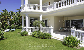 Appartements de luxe en bord de mer à vendre à Las Dunas Park, Nouvelle Mille d’Or, Marbella - Estepona 42375 