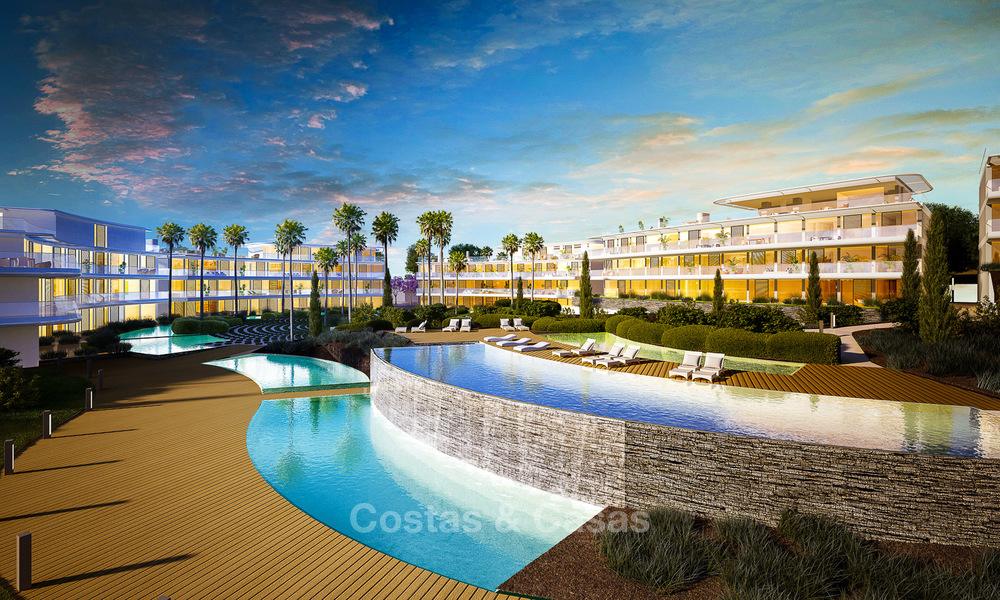 Appartements modernes de luxe en première ligne de plage à vendre à Estepona, Costa del Sol. Prêt à emménager 3840