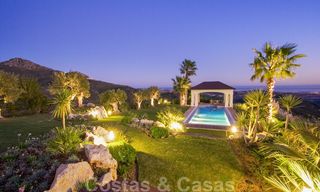 Villa exclusive à vendre, avec vue sur mer à un complexe exclusif dans la région de Marbella - Benahavis 22376 