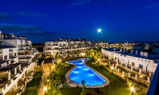 Appartements à vendre dans un complexe de golf de style méditerranéen, entre Marbella et Estepona 4489 