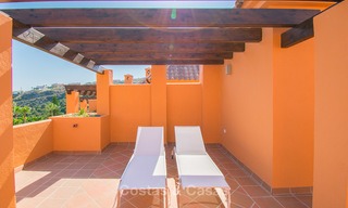 Fraîchement rénové, maisons de ville de style andalou à vendre, avec vue sur mer, prêt à emménager, Benahavis - Marbella 5967 