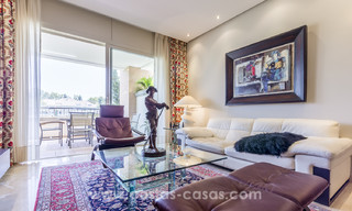 Appartements de luxe intemporels à vendre avec vue sur la mer sur le Golden Mile, entre Puerto Banus et Marbella 22530 