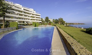 Appartements et Penthouses à vendre dans un complexe de plage de luxe sur le New Golden Mile, entre Marbella et Estepona 13773 