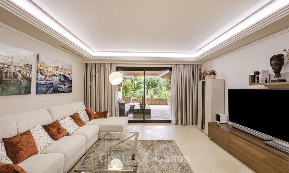 Charmant appartement haut de gamme en bord de mer à vendre dans une urbanisation élégante, Estepona Est, Marbella 13917