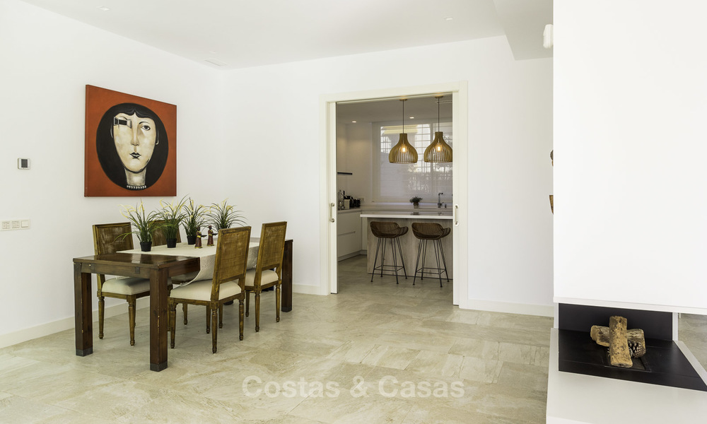Luxueuse villa neuve, moderne à vendre, à deux pas de la plage, Estepona Est 16599