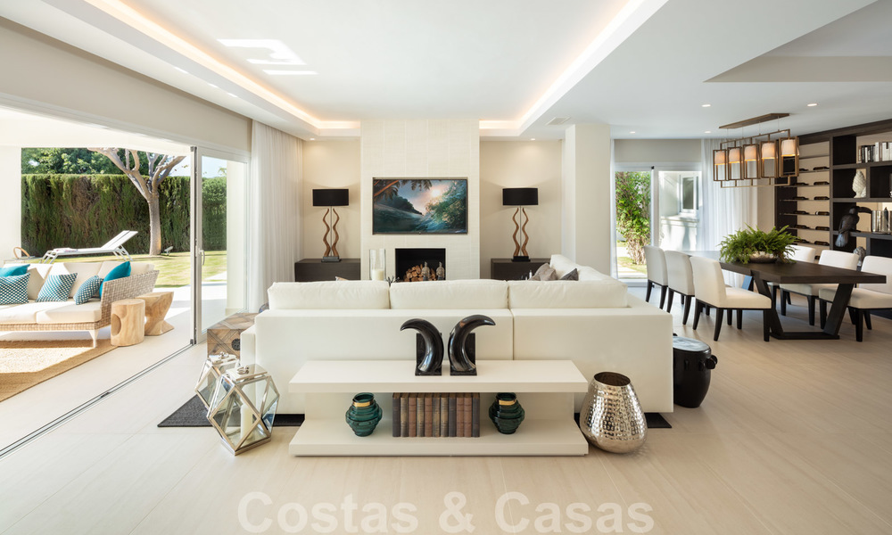Impressionnante villa de style Méditerranée moderne, en première ligne de golf à vendre, Nueva Andalucía, Marbella 21357