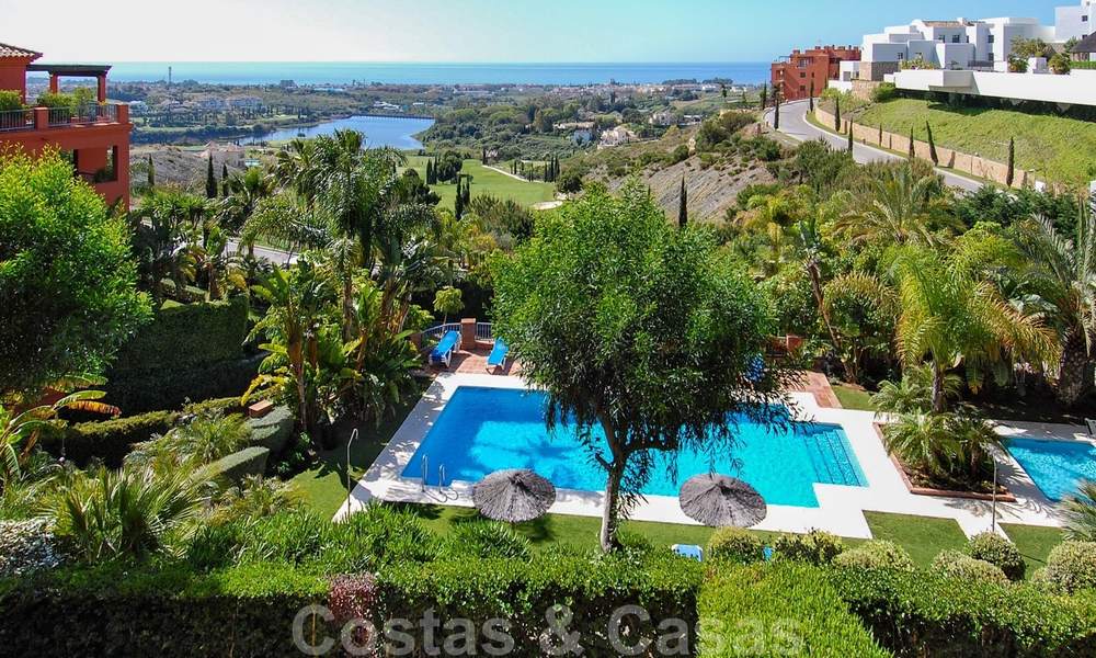 Appartements de luxe à vendre avec vue imprenable sur le golf et la mer à Marbella - Benahavis 23727