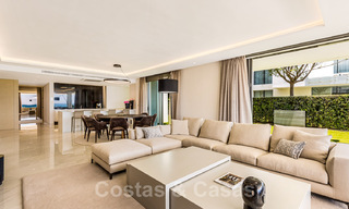 Appartement moderne et exclusive à vendre, directement sur la plage, entre Marbella et Estepona 34698 