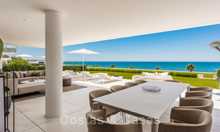 Appartement moderne et exclusive à vendre, directement sur la plage, entre Marbella et Estepona 34701 