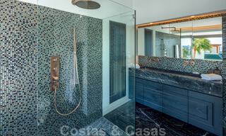 Villa de luxe en deuxième ligne de la plage à vendre à Puente Romano, Golden Mile, Marbella 35622 