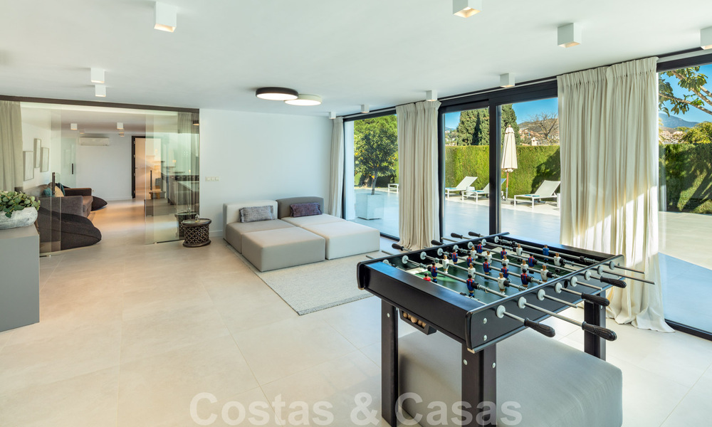 Villa de luxe élégante et très chic à vendre au cœur de la vallée du golf de Nueva Andalucia à Marbella 38214