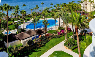 Opportunité ! Penthouse de luxe en bord de la mer à vendre dans le parc Las Dunas, Marbella - Estepona. Prêt à emménager. 42497 