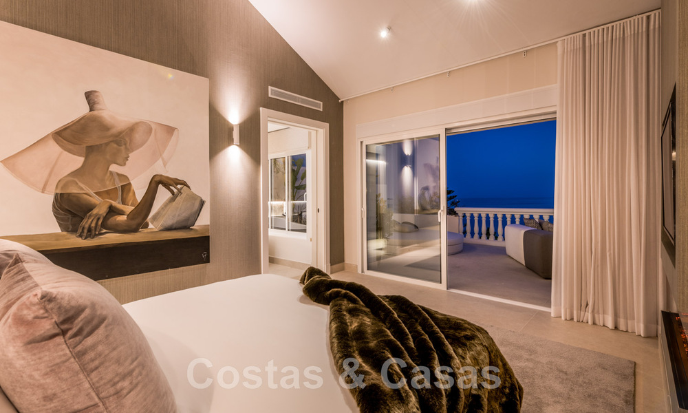 Opportunité ! Penthouse de luxe en bord de la mer à vendre dans le parc Las Dunas, Marbella - Estepona. Prêt à emménager. 43691