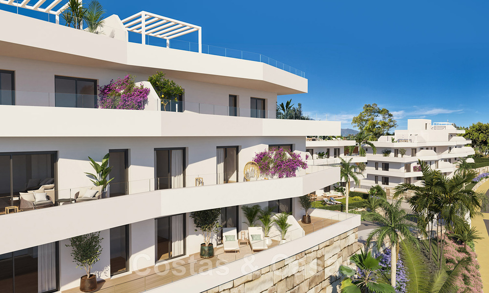 Appartements modernes de 2 ou 3 chambres à vendre dans un nouveau complexe avec vue sur la mer dans le centre d'Estepona 44299