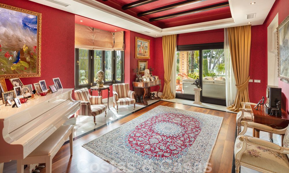 Majestueuse villa de luxe à vendre avec vue panoramique sur la mer dans la communauté exclusive de Sierra Blanca, sur la Golden Mile de Marbella 44783