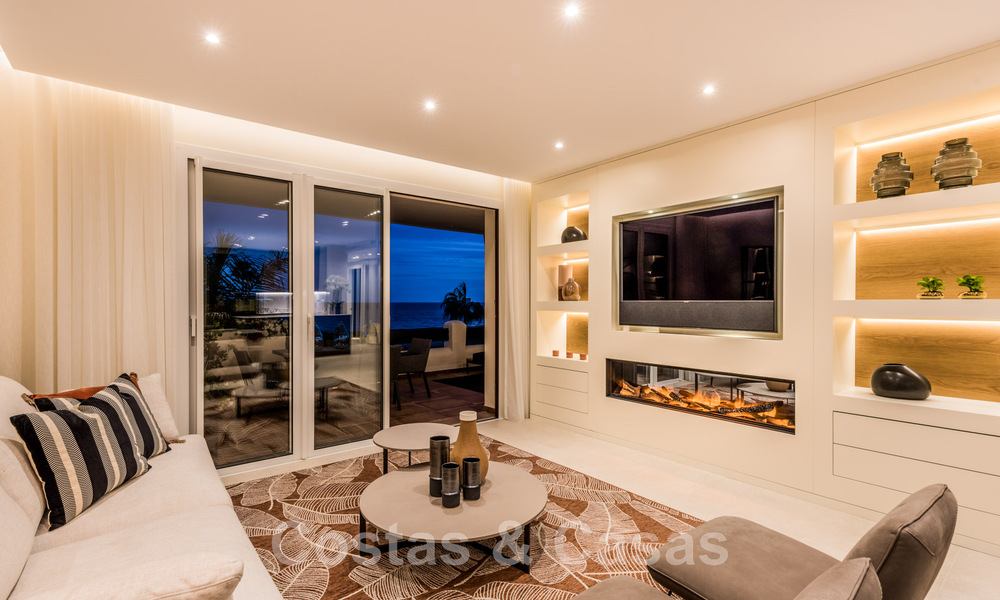 Appartement prêt à emménager, récemment rénové, à vendre dans un complexe de plage, avec vue sur la mer, sur le New Golden Mile, Estepona 46717