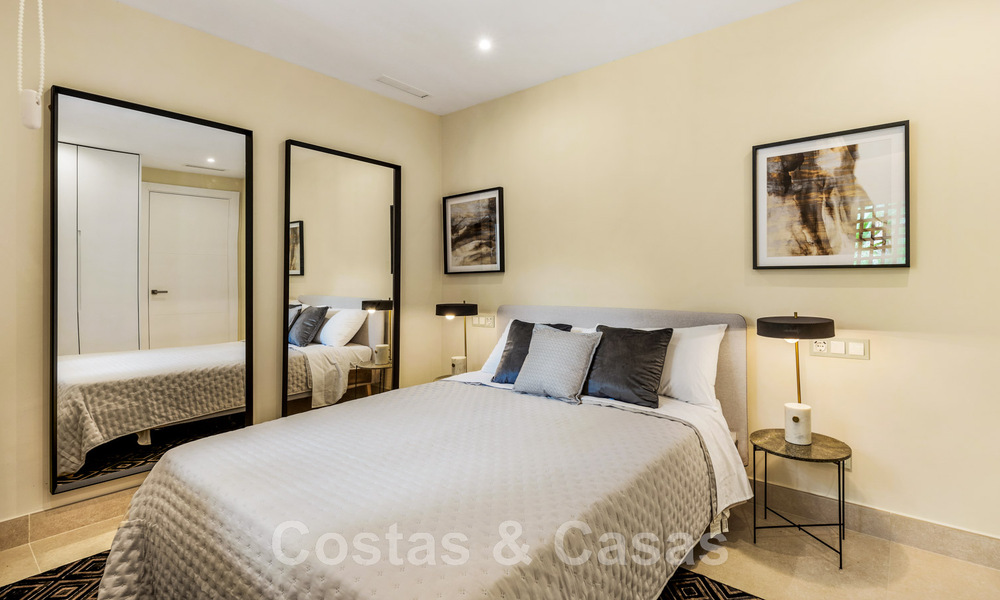 Appartement prêt à emménager, récemment rénové, à vendre dans un complexe de plage, avec vue sur la mer, sur le New Golden Mile, Estepona 46728