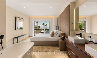 Appartement prêt à emménager, récemment rénové, à vendre dans un complexe de plage, avec vue sur la mer, sur le New Golden Mile, Estepona 46747 